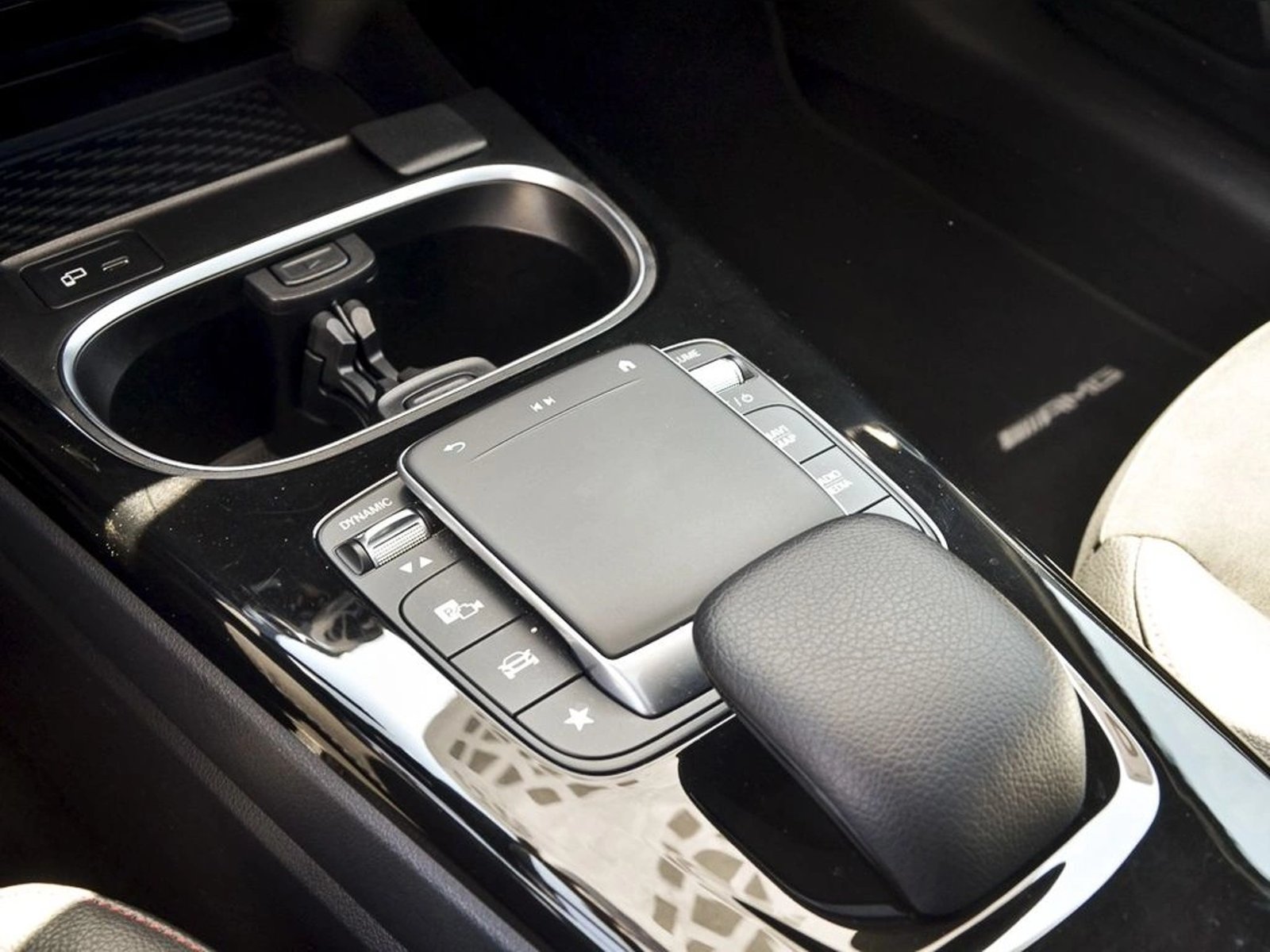 Mercedes-Benz A 250 2024 - Imagen 12 de 16