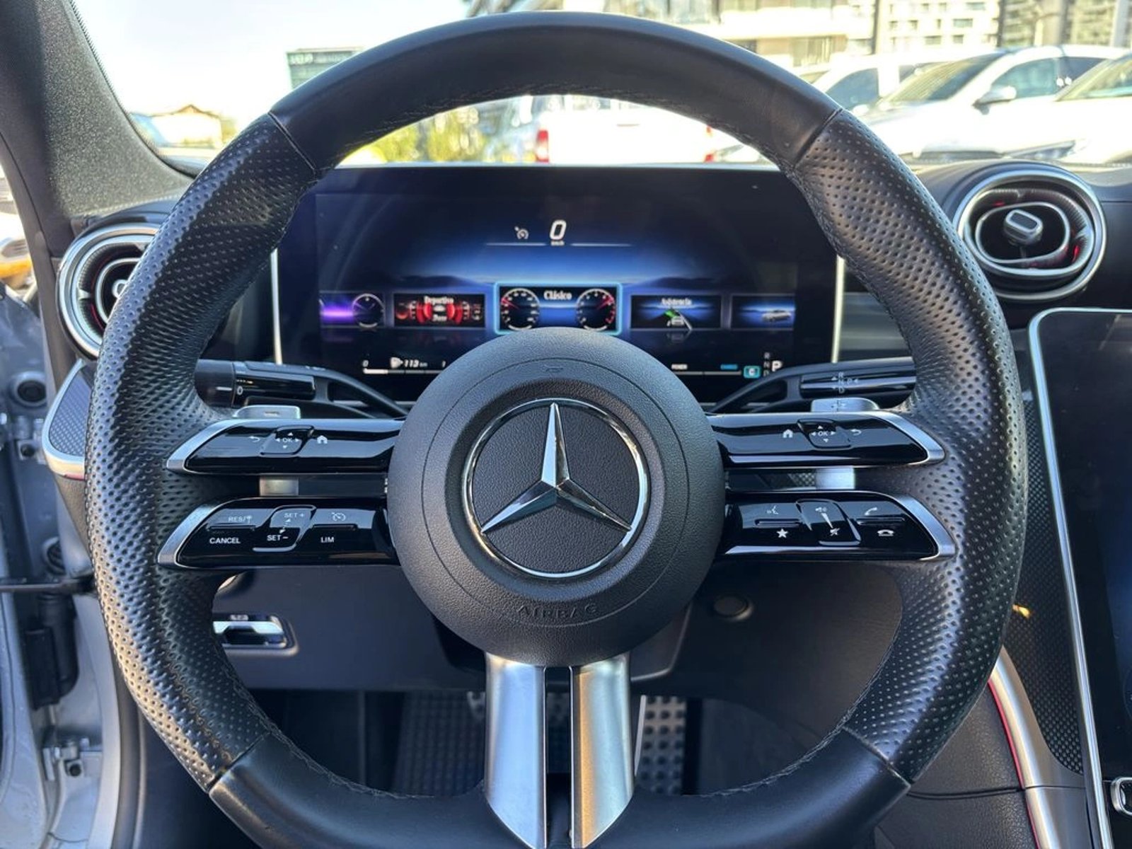Mercedes-Benz C 200 2023 - Imagen 16 de 18