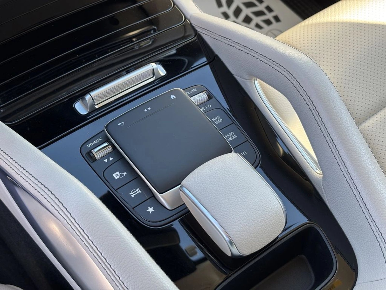Mercedes-Benz Gle 300 2022 - Imagen 18 de 20