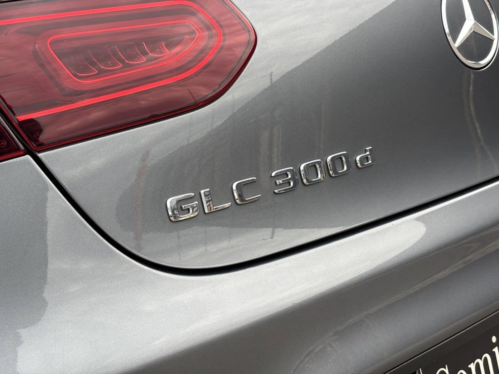 Mercedes-Benz Glc 300 2023 - Imagen 8 de 17