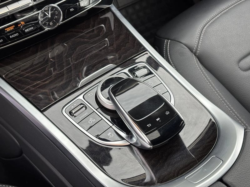 Mercedes-Benz G 500 2025 - Imagen 12 de 17