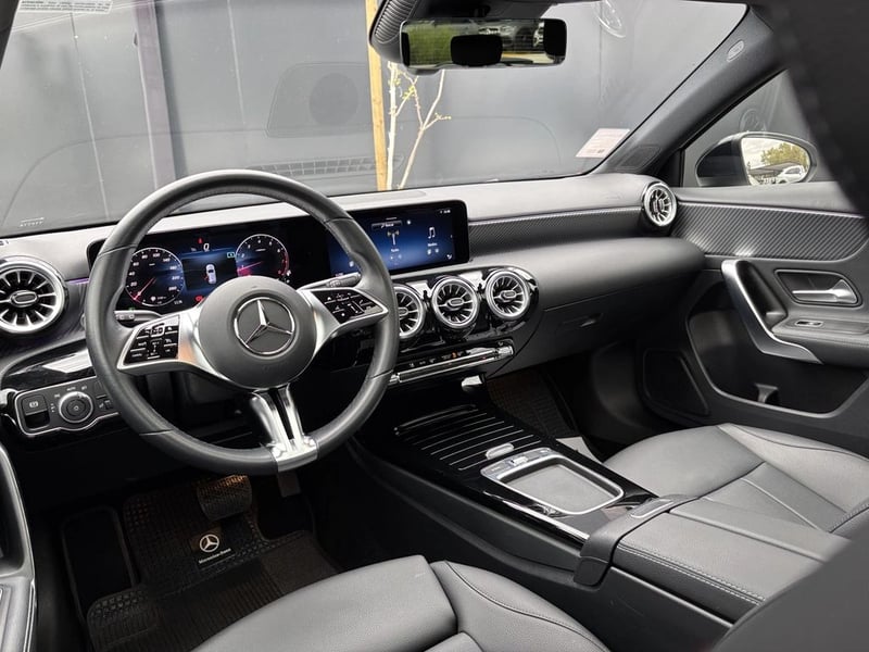 Mercedes-Benz A 200 2025 - Imagen 13 de 20