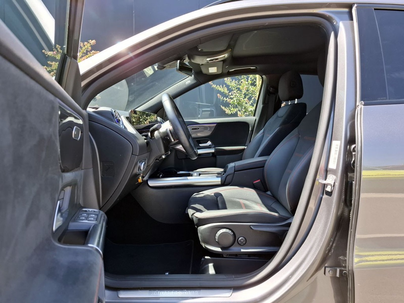 Mercedes-Benz Gla 200 2025 - Imagen 15 de 20