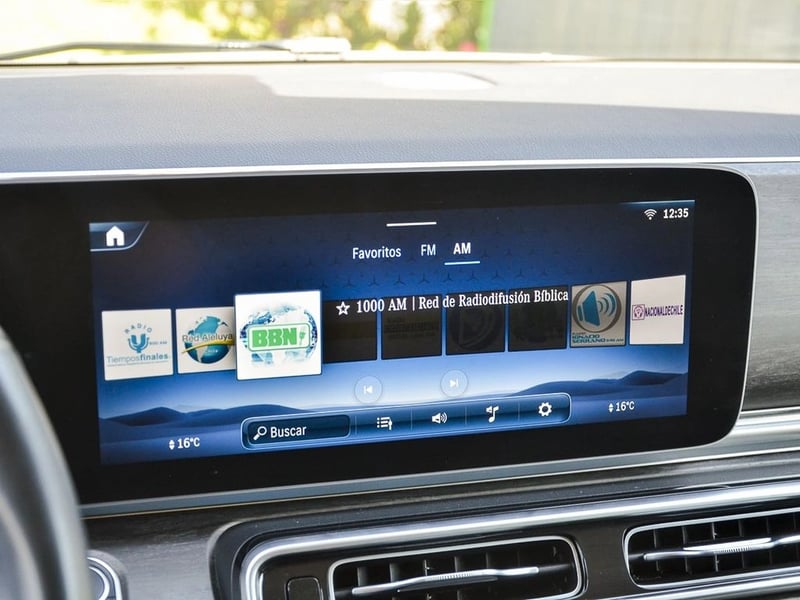Mercedes-Benz V 250 2025 - Imagen 14 de 18