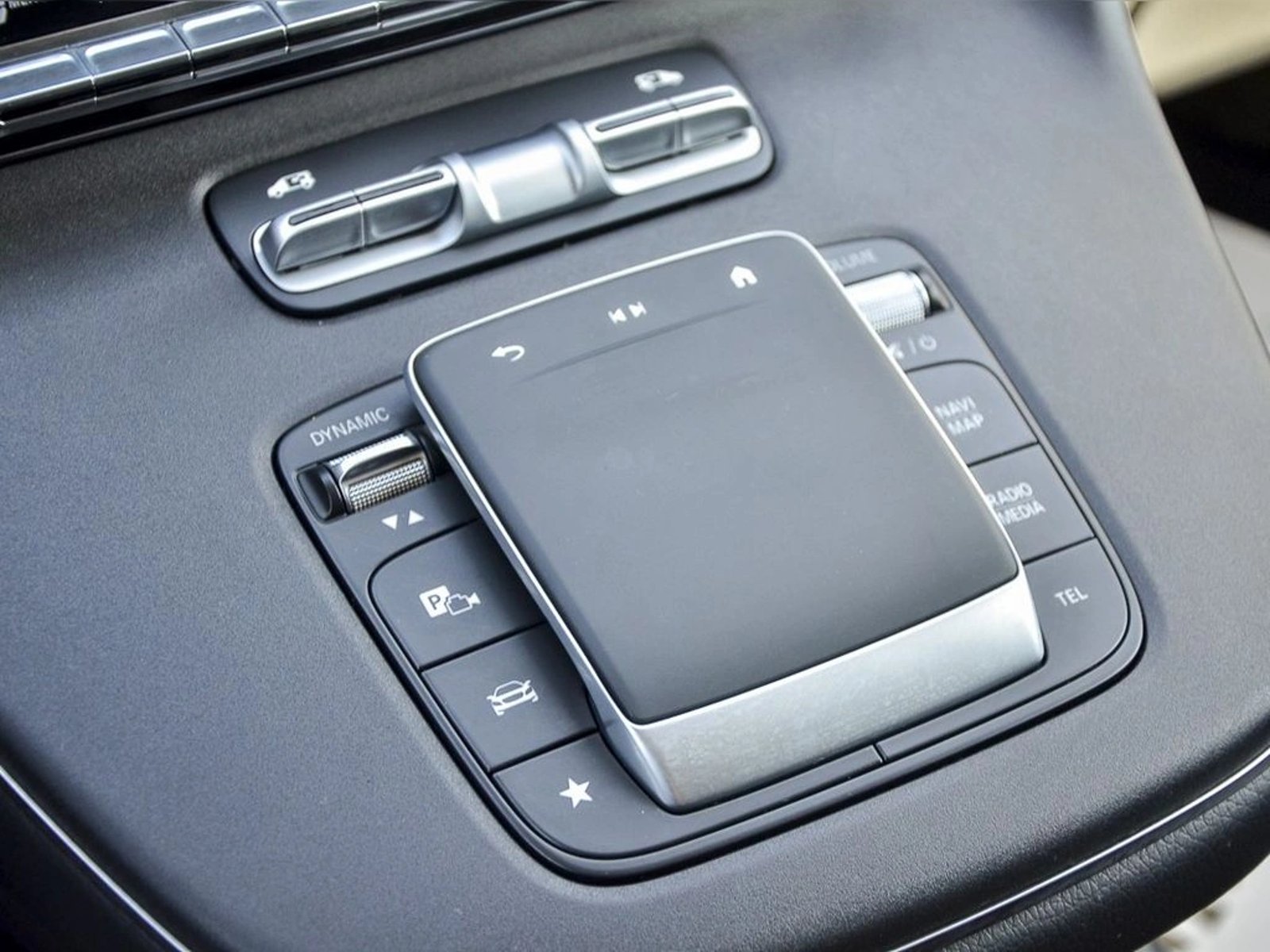 Mercedes-Benz V 250 2025 - Imagen 16 de 18
