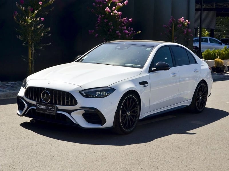 Mercedes-Benz C 63 2025