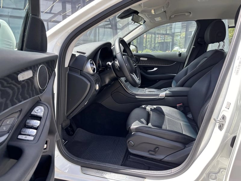 Mercedes-Benz Glc 220 2022 - Imagen 15 de 20