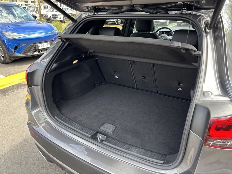 Mercedes-Benz Gla 220 D 2022 - Imagen 10 de 14