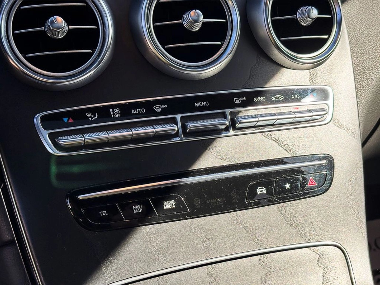 Mercedes-Benz Glc 300 2023 - Imagen 14 de 18