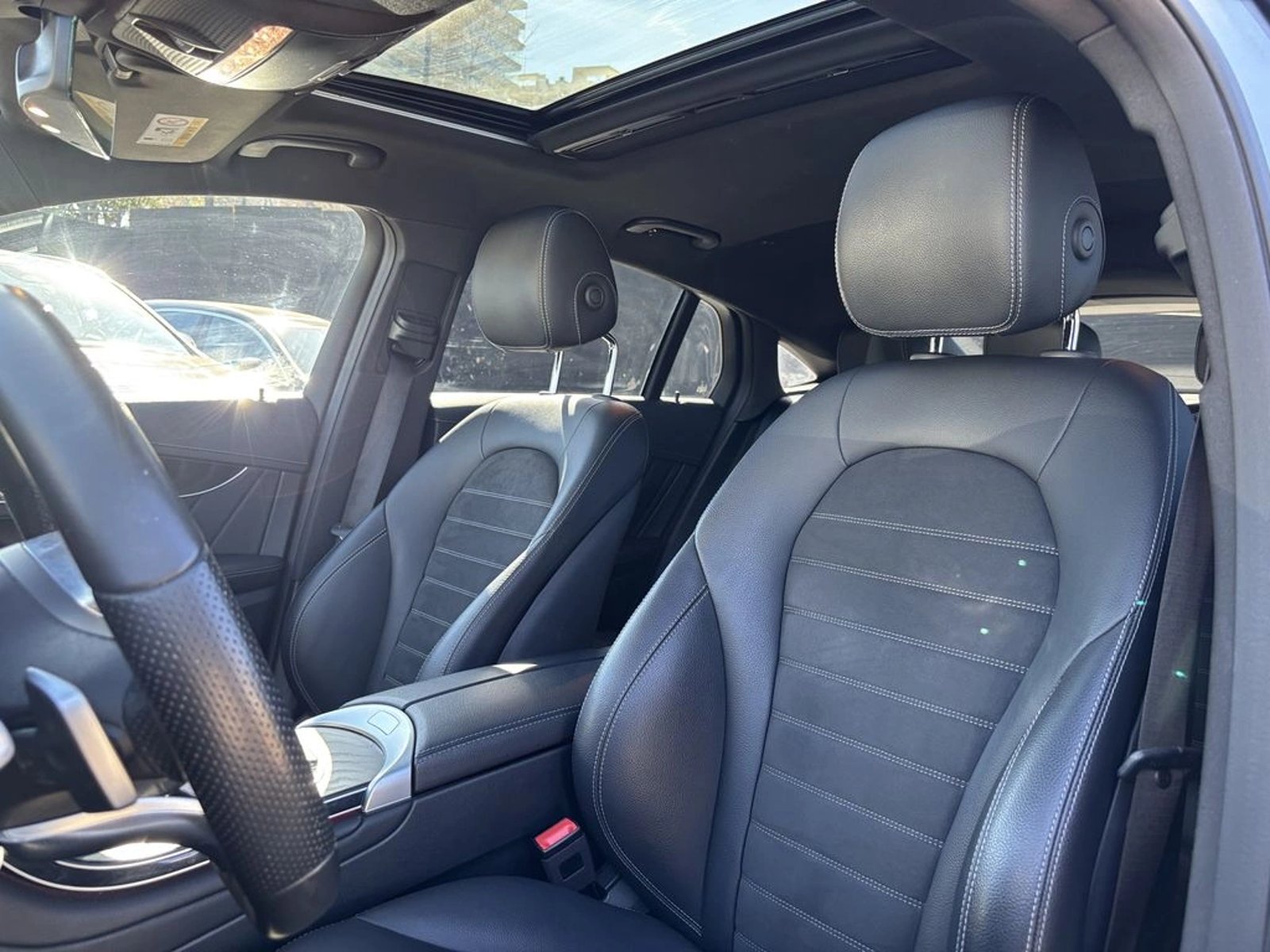 Mercedes-Benz Glc 300 2022 - Imagen 14 de 20
