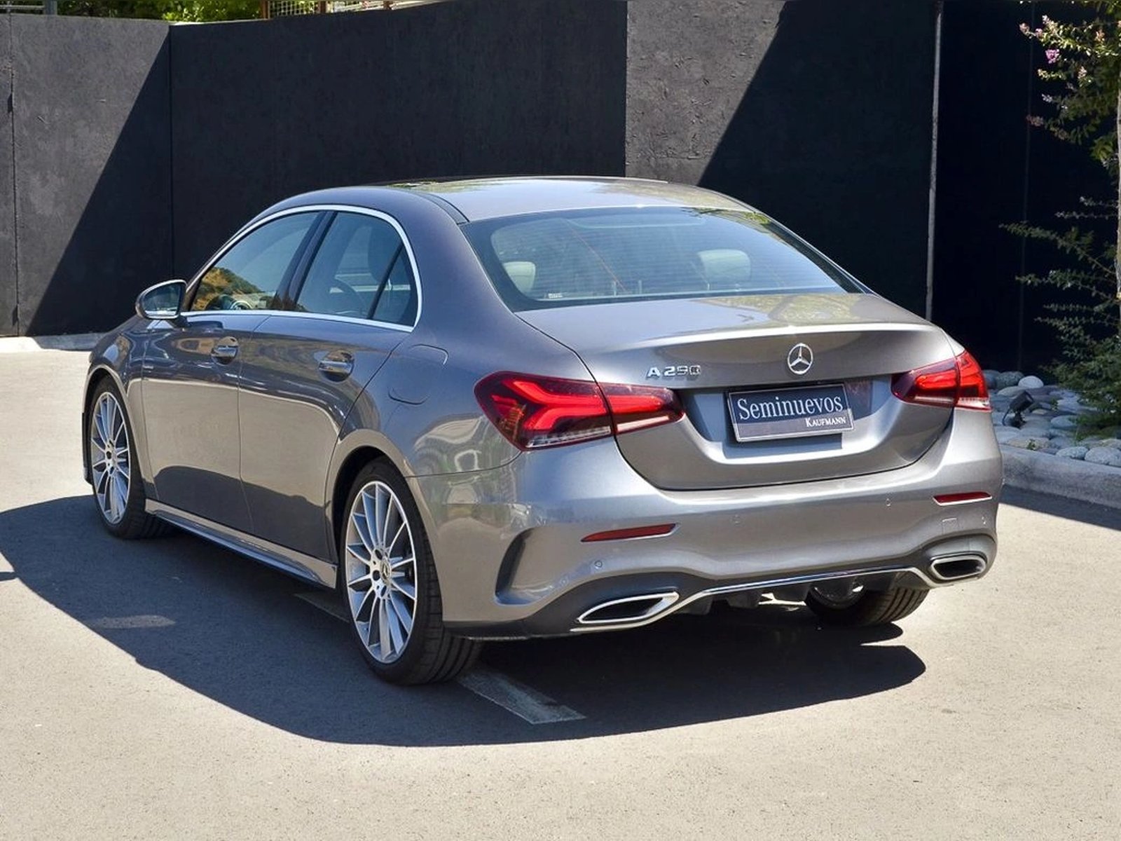 Mercedes-Benz A 250 2023 - Imagen 5 de 18