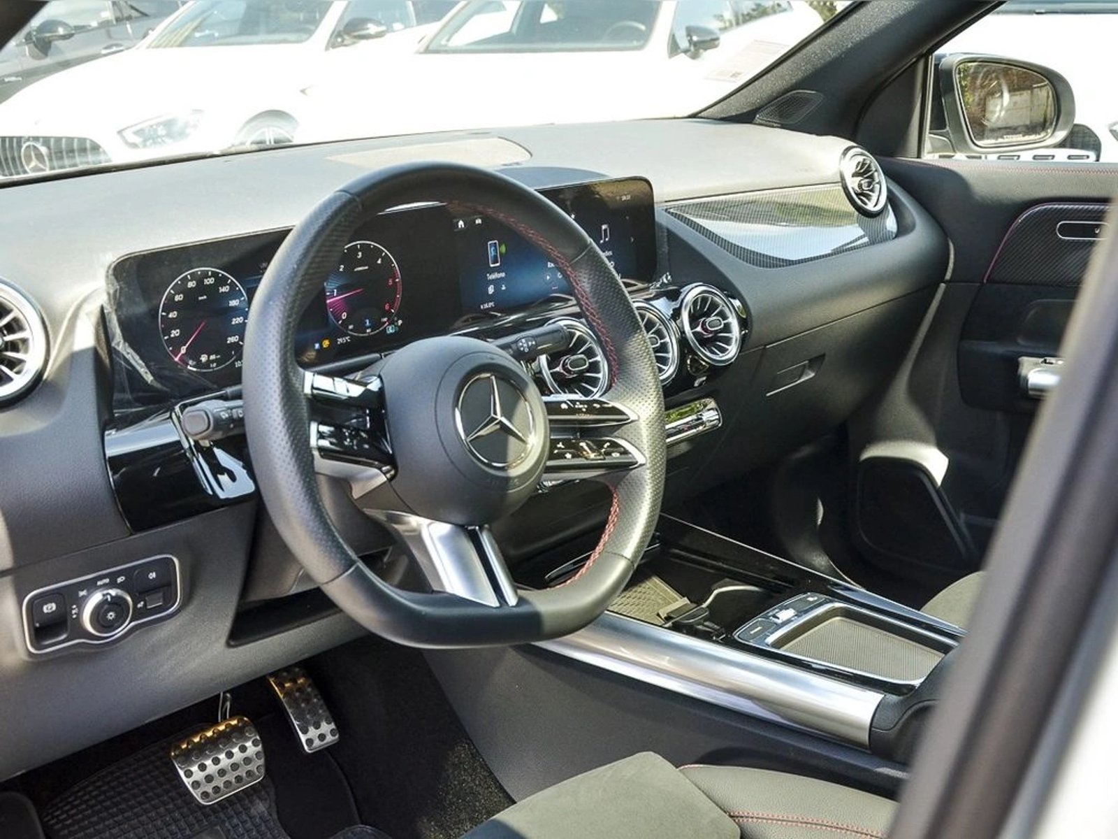 Mercedes-Benz Gla 220 2025 - Imagen 13 de 20