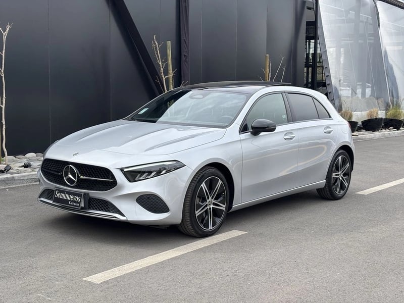 Mercedes-Benz A 200 2024