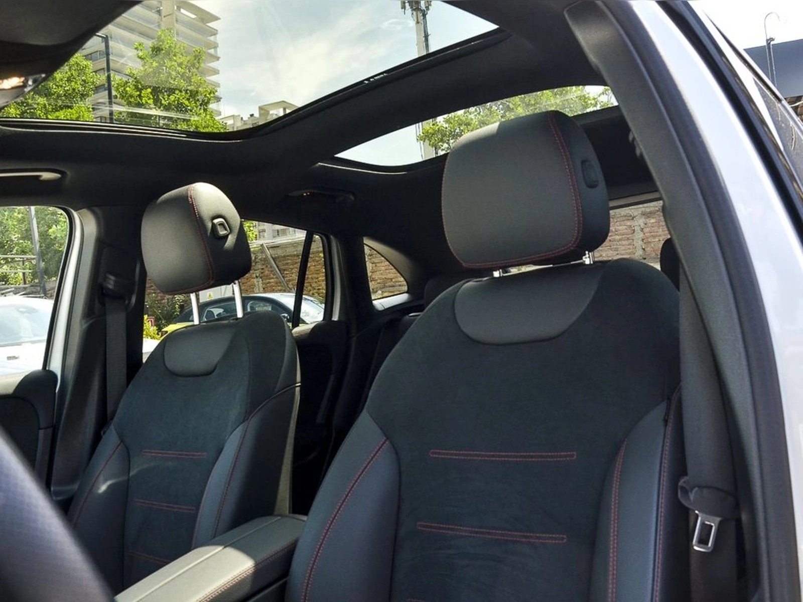 Mercedes-Benz Gla 220 2025 - Imagen 12 de 20