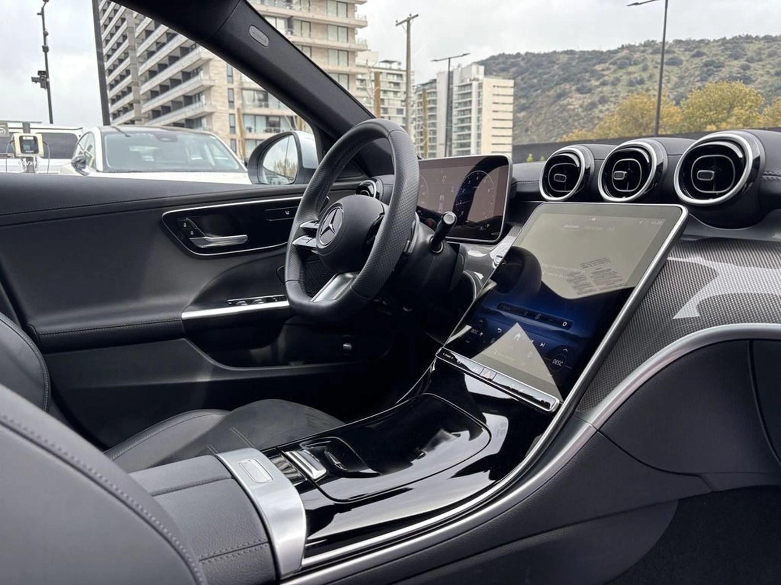 Mercedes-Benz C 200 2025 - Foto 4 de 20