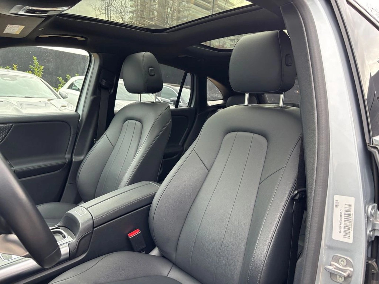 Mercedes-Benz Gla 200 2025 - Imagen 8 de 13