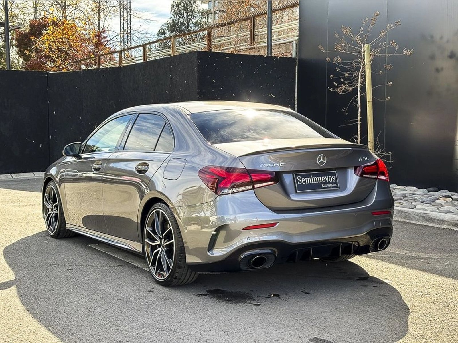 Mercedes-Benz A 35 2023 - Imagen 7 de 20