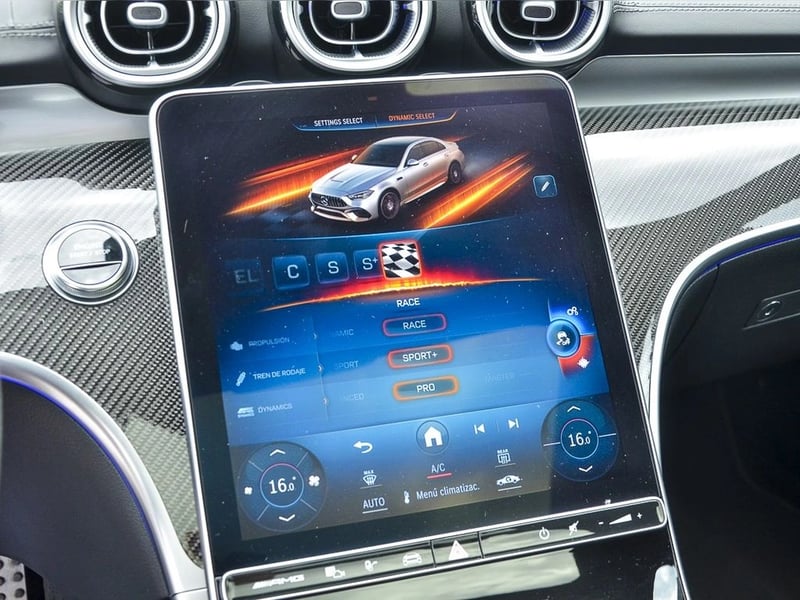 Mercedes-Benz C 63 2025 - Imagen 17 de 20