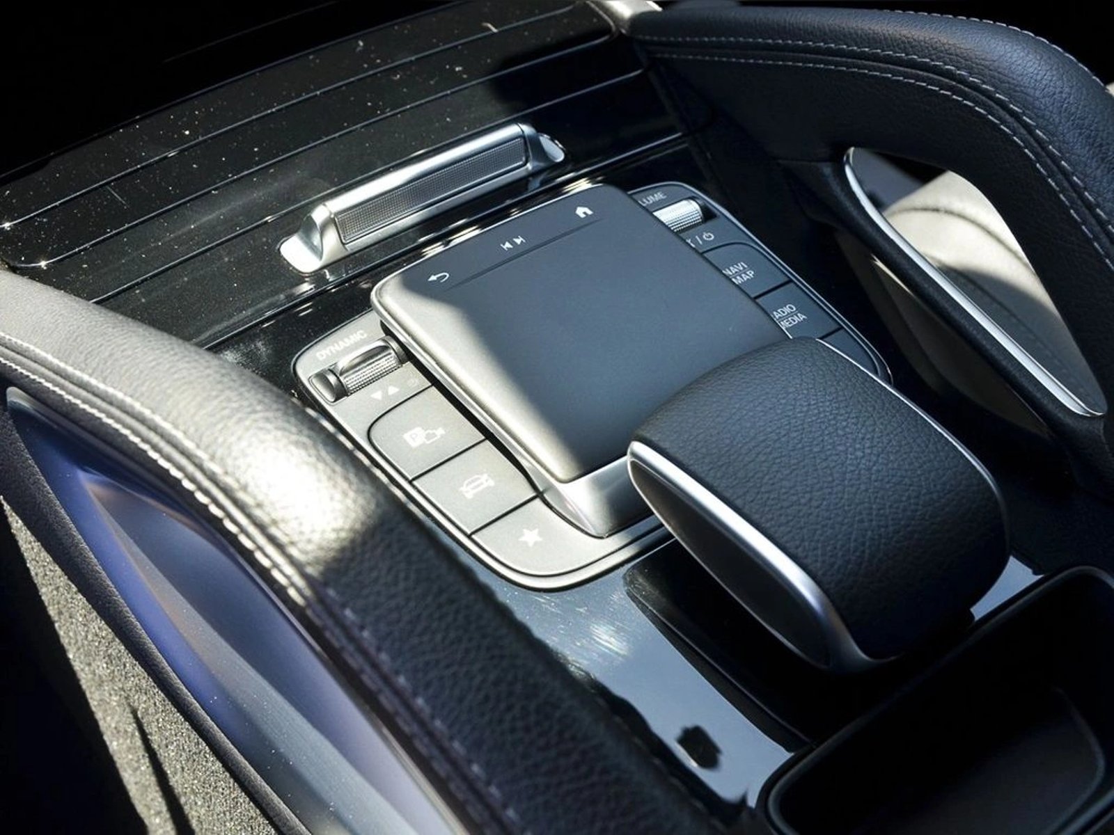 Mercedes-Benz Gle 300 2025 - Imagen 14 de 19