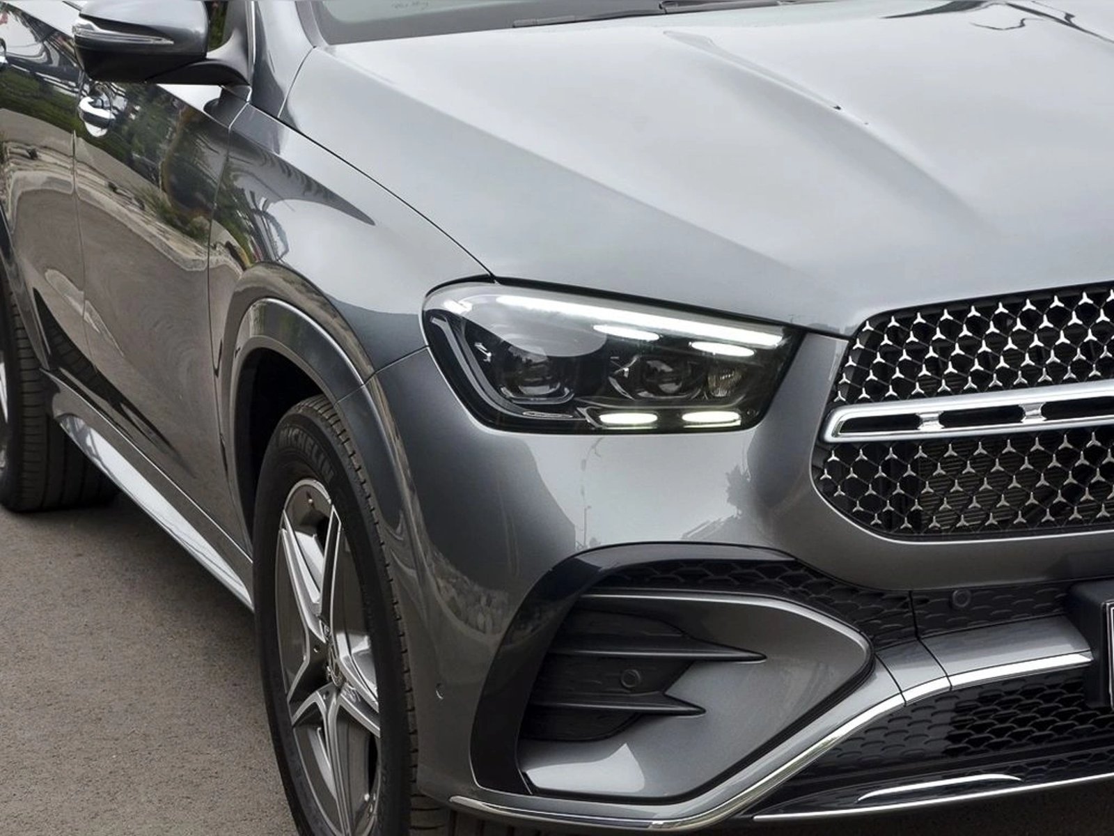 Mercedes-Benz Gle 300 2025 - Foto 3 de 18