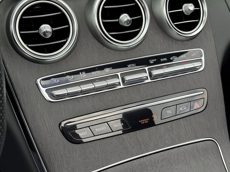 Mercedes-Benz C 43 2023 - Imagen 17 de 20