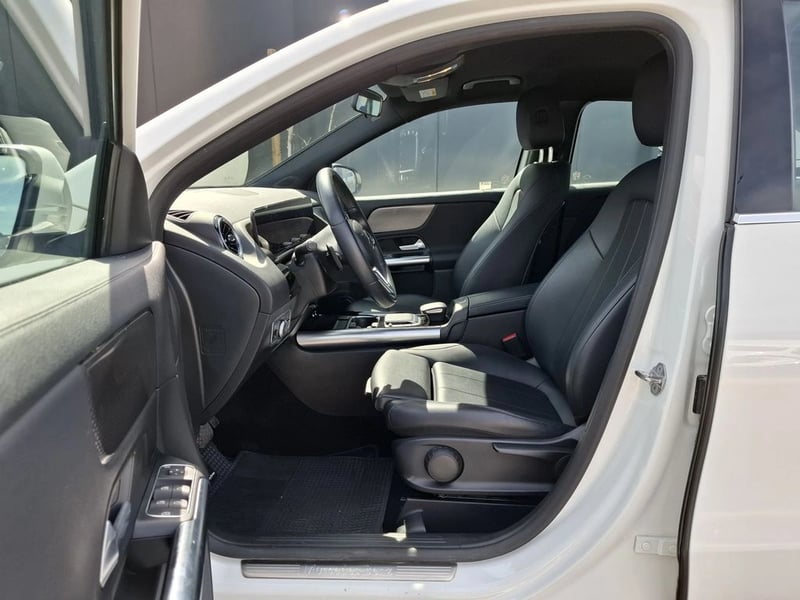 Mercedes-Benz Gla 200 2023 - Imagen 12 de 20