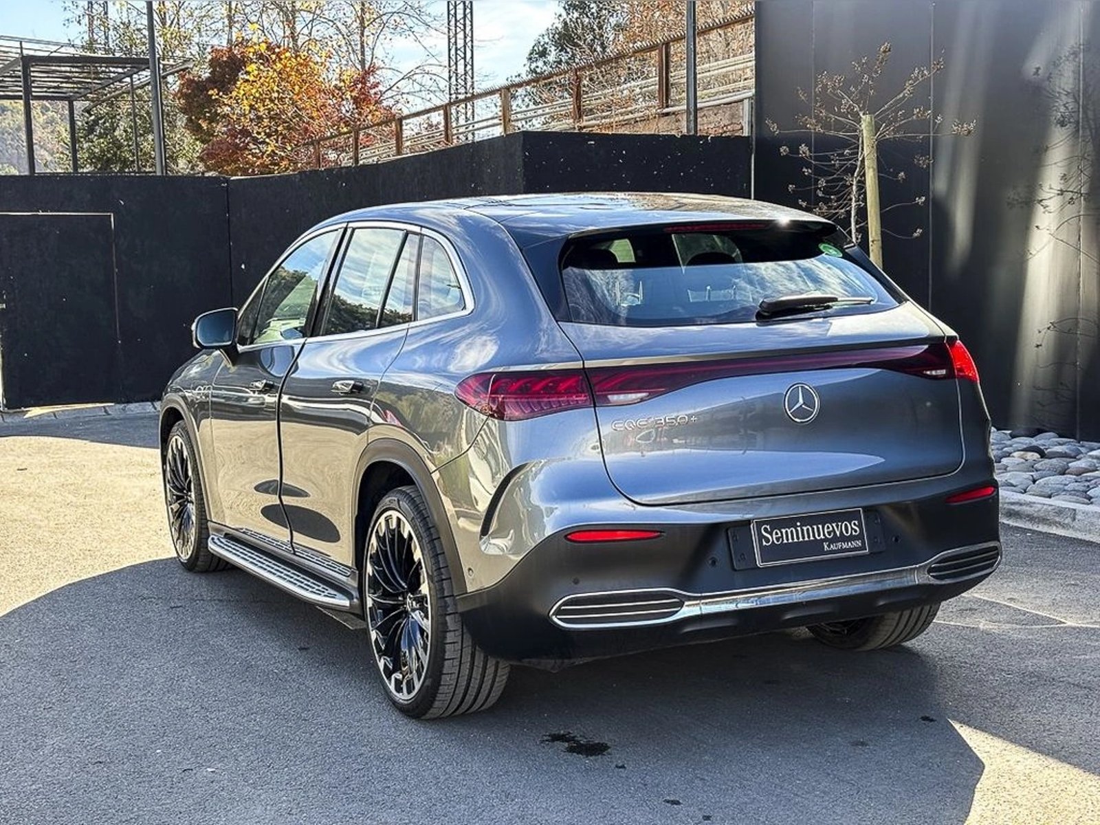 Mercedes-Benz Eqe 350 + 2025 - Imagen 5 de 17