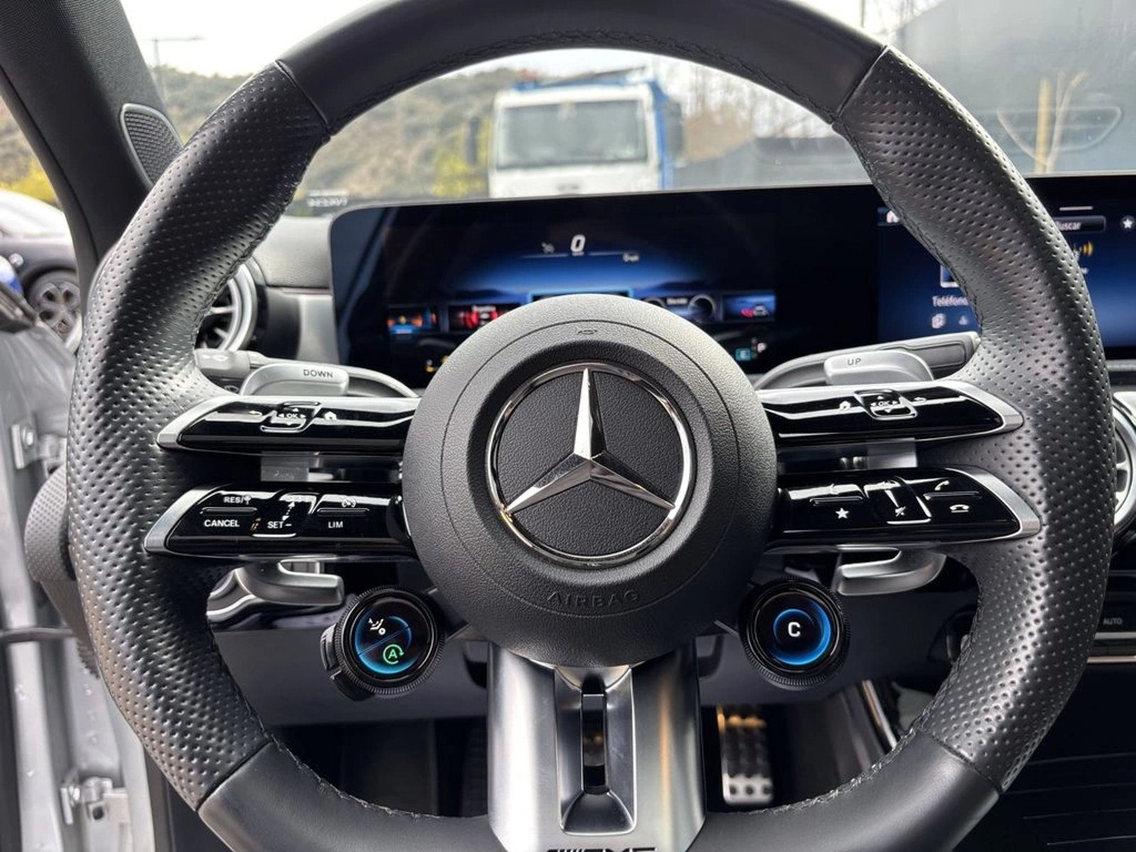 Mercedes-Benz A 35 2025 - Imagen 17 de 19