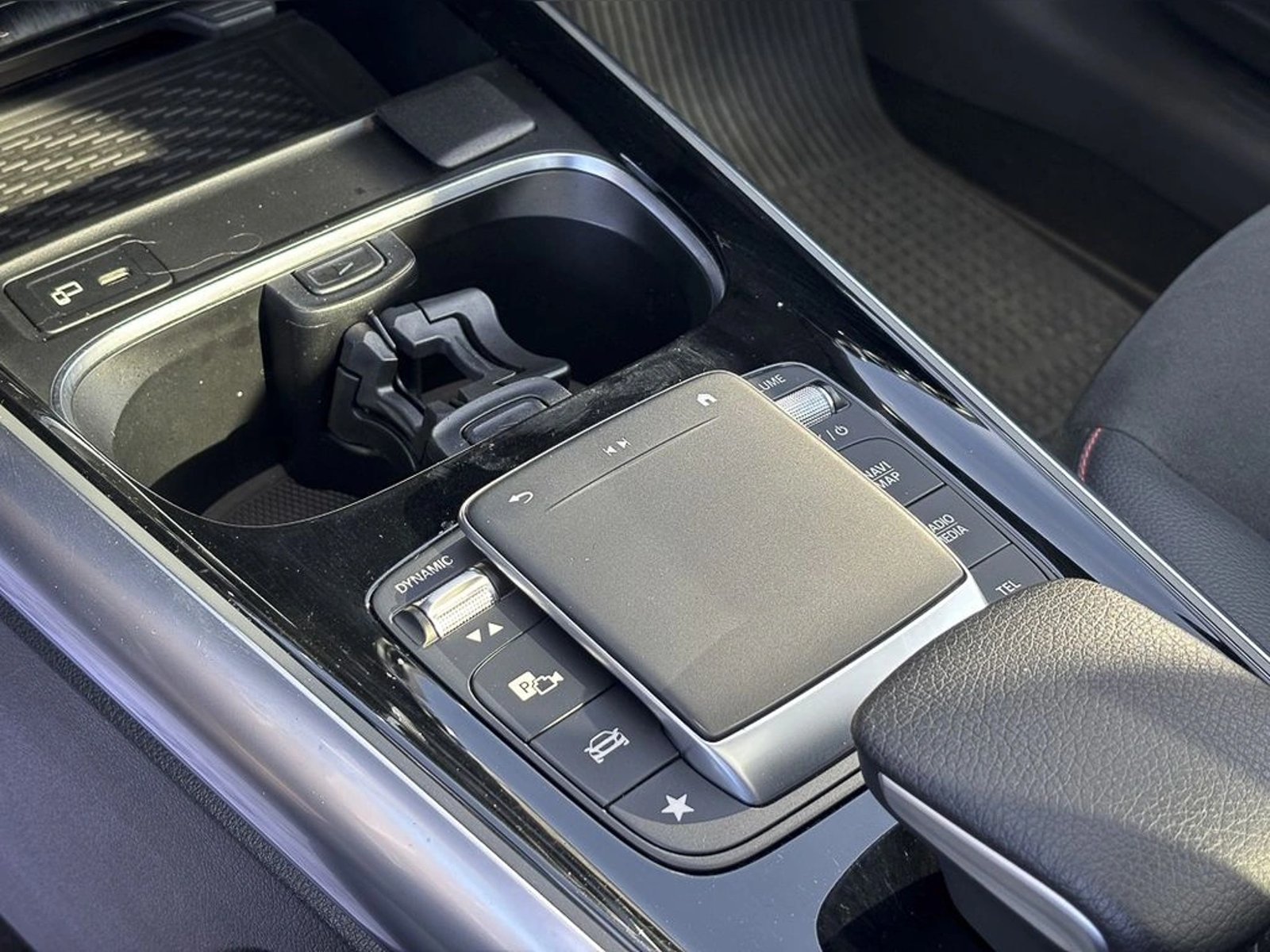 Mercedes-Benz Gla 220 2023 - Imagen 11 de 15