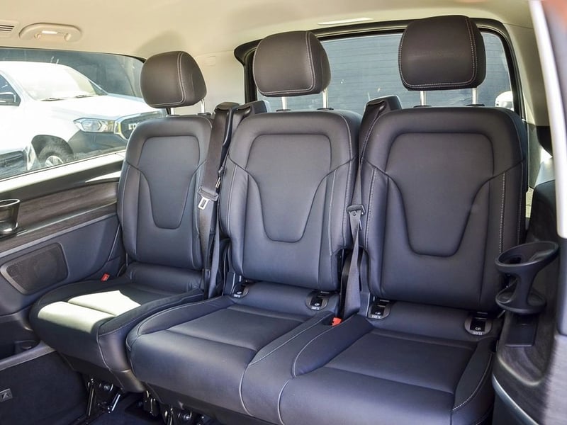 Mercedes-Benz V 250 2025 - Imagen 13 de 18