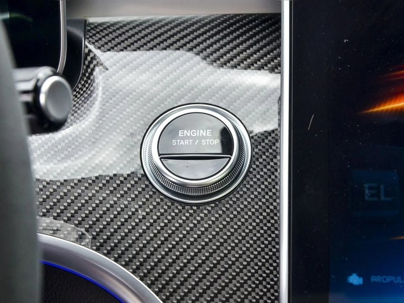 Mercedes-Benz C 63 2025 - Imagen 18 de 20