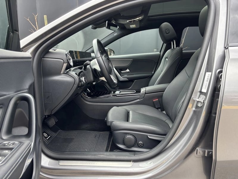 Mercedes-Benz A 200 2024 - Imagen 8 de 17