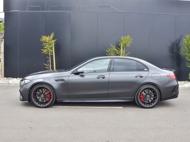 Mercedes-Benz C 63 2025 - Imagen 11 de 20
