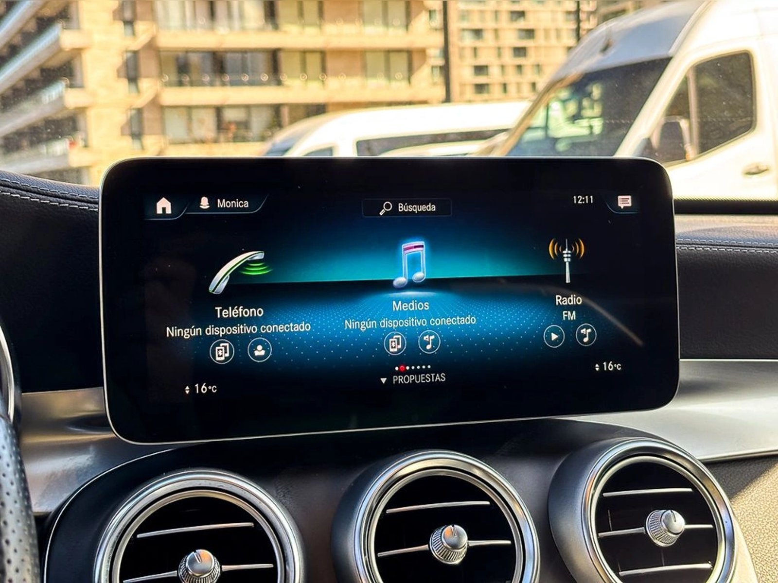 Mercedes-Benz Glc 300 2023 - Imagen 15 de 18