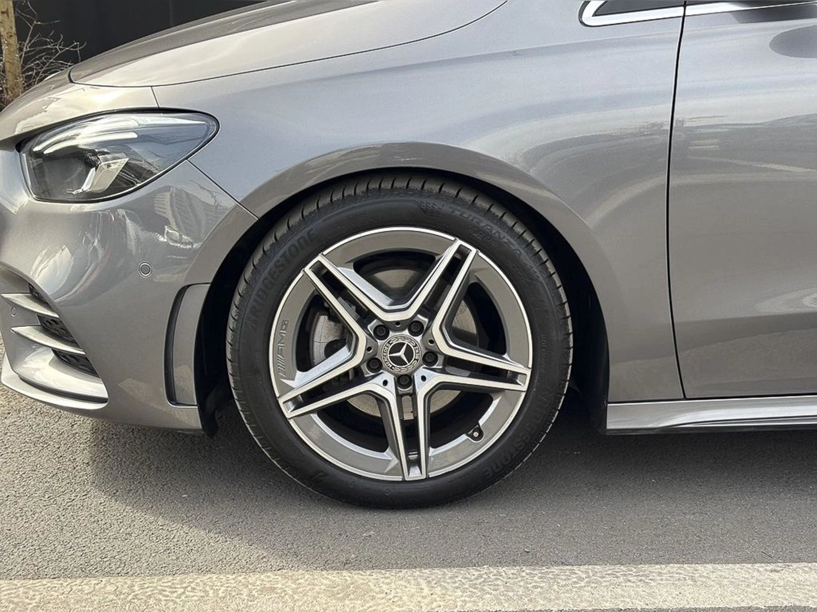 Mercedes-Benz B 200 2023 - Imagen 9 de 15