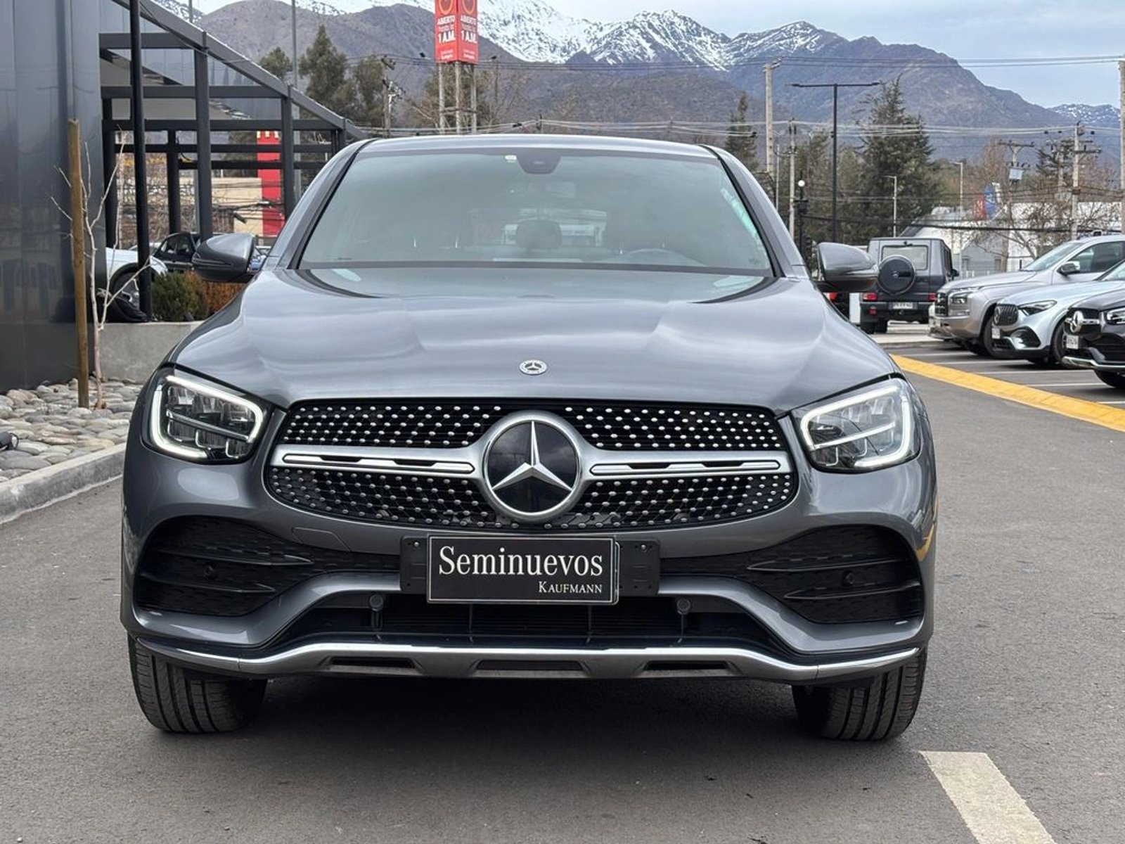 Mercedes-Benz Glc 300 2023 - Foto 2 de 15