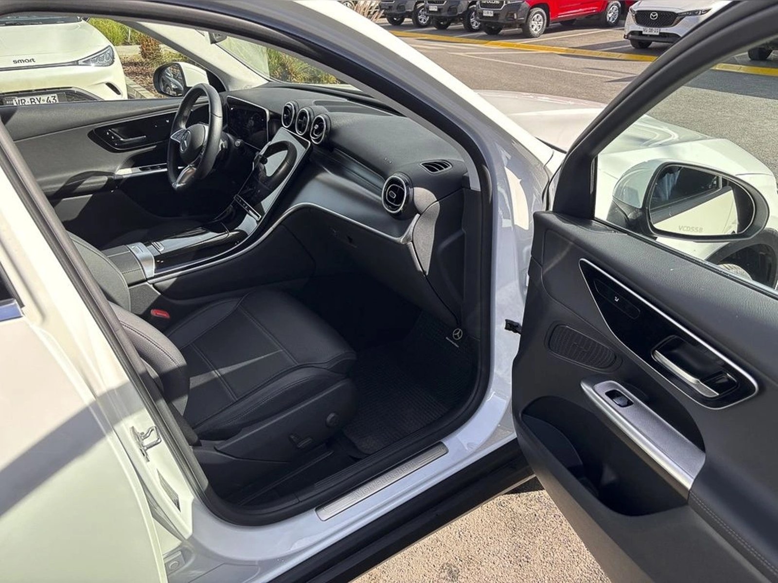 Mercedes-Benz Glc 200 2025 - Foto 5 de 18