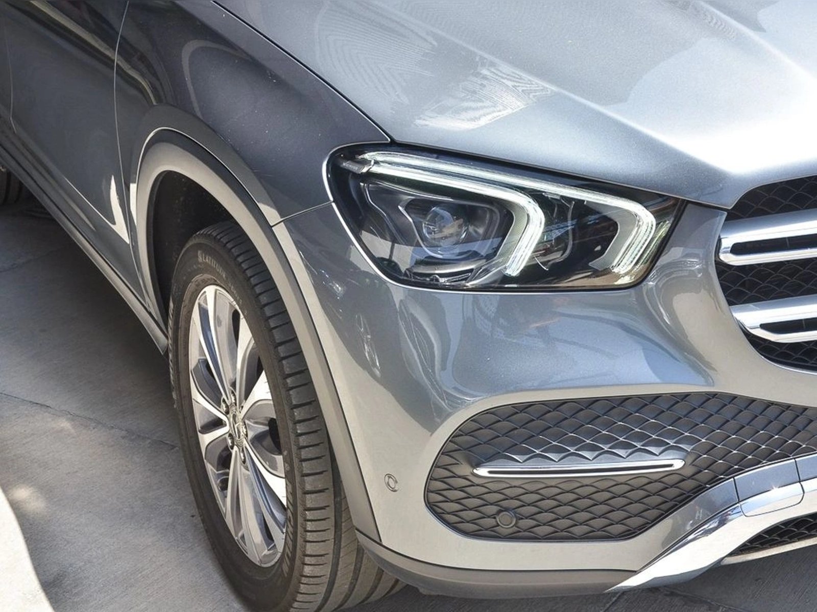 Mercedes-Benz Gle 300 2024 - Foto 4 de 18