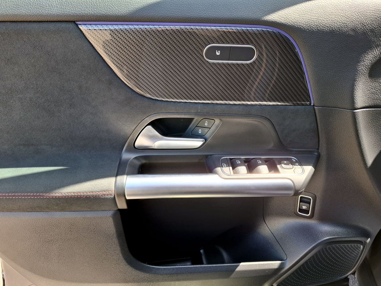 Mercedes-Benz Gla 200 2025 - Imagen 14 de 20