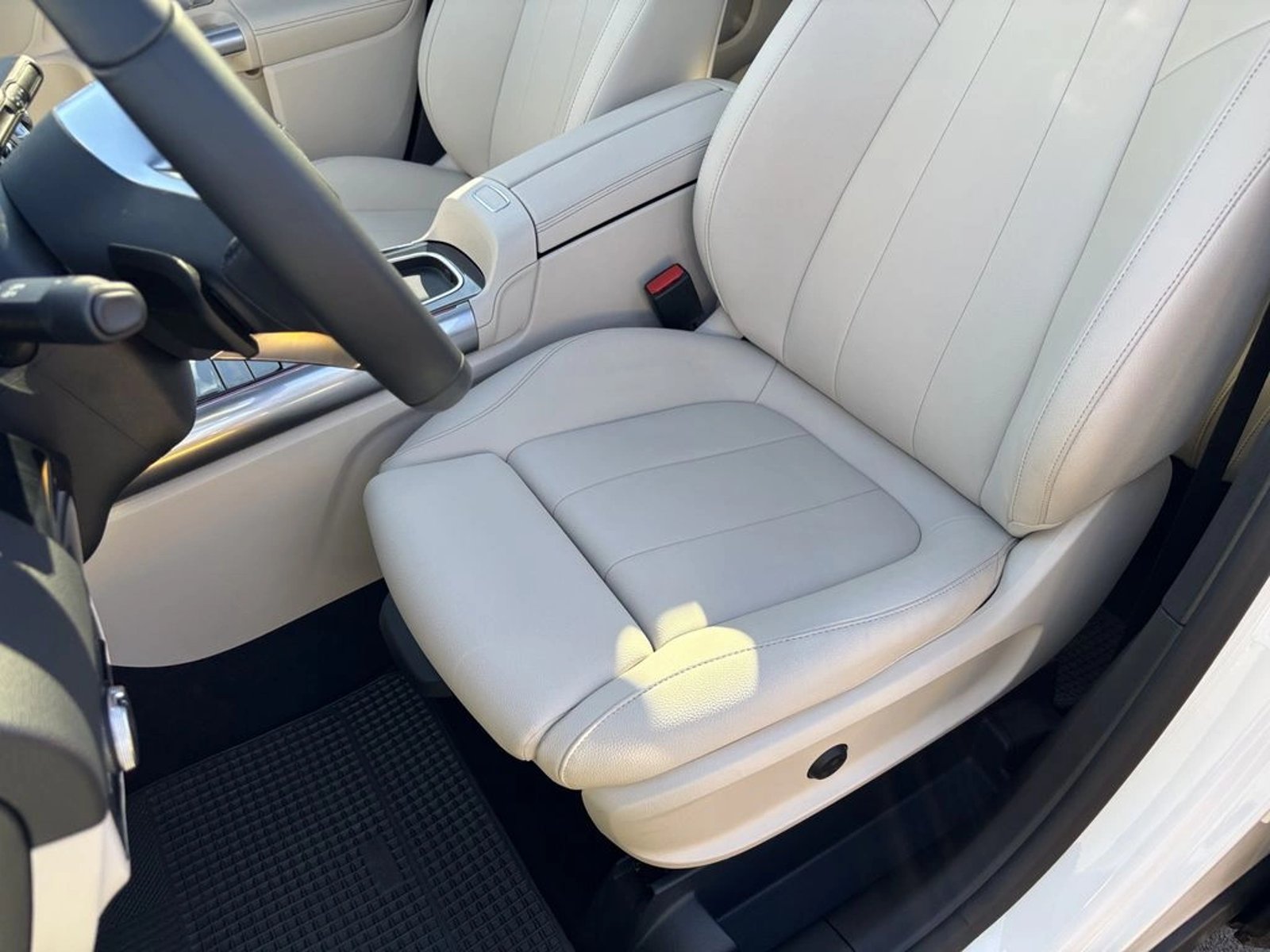 Mercedes-Benz Gla 200 2026 - Imagen 15 de 20