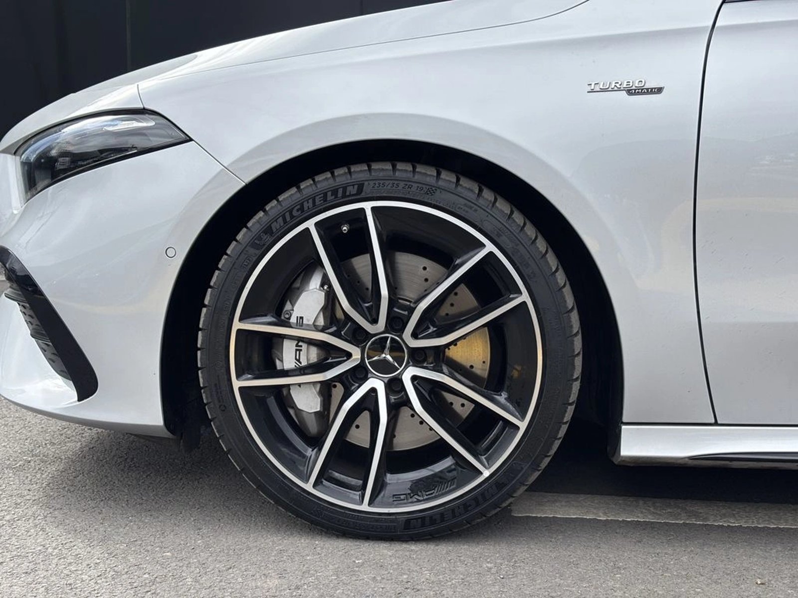 Mercedes-Benz A 35 2025 - Imagen 8 de 19
