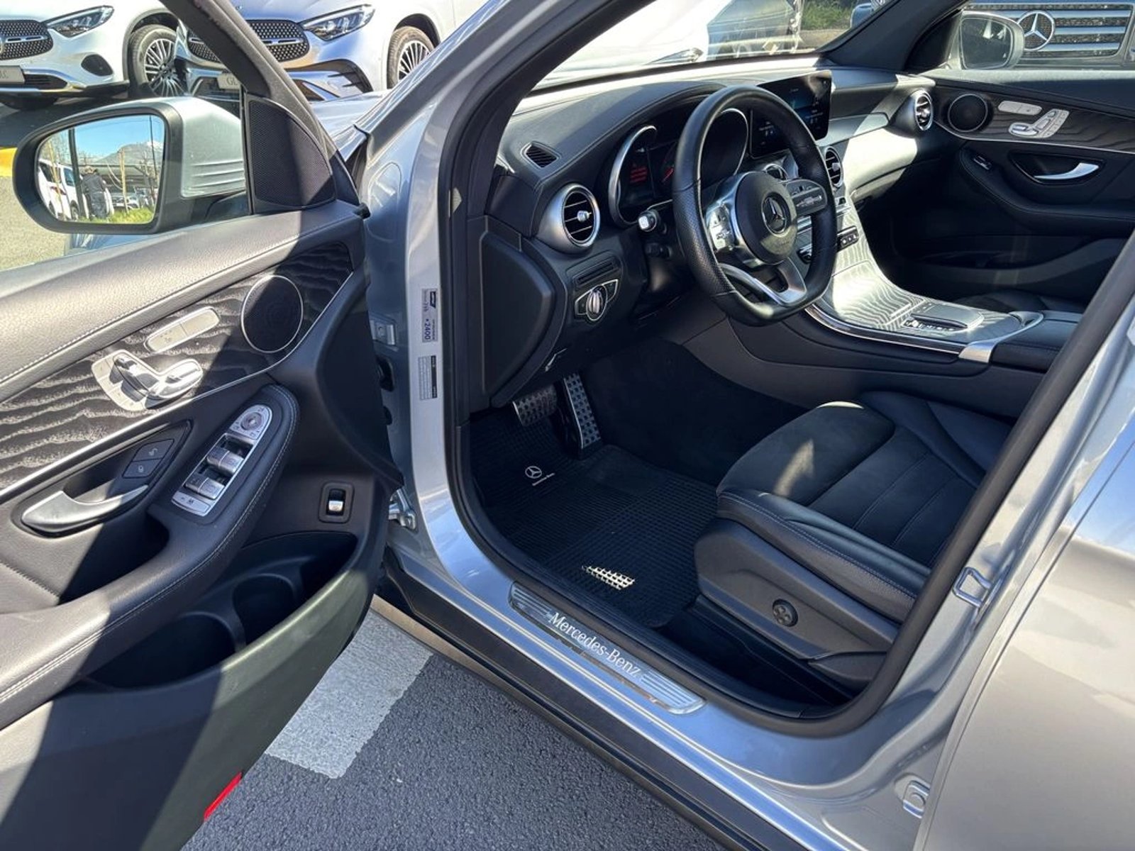 Mercedes-Benz Glc 300 2022 - Imagen 12 de 20