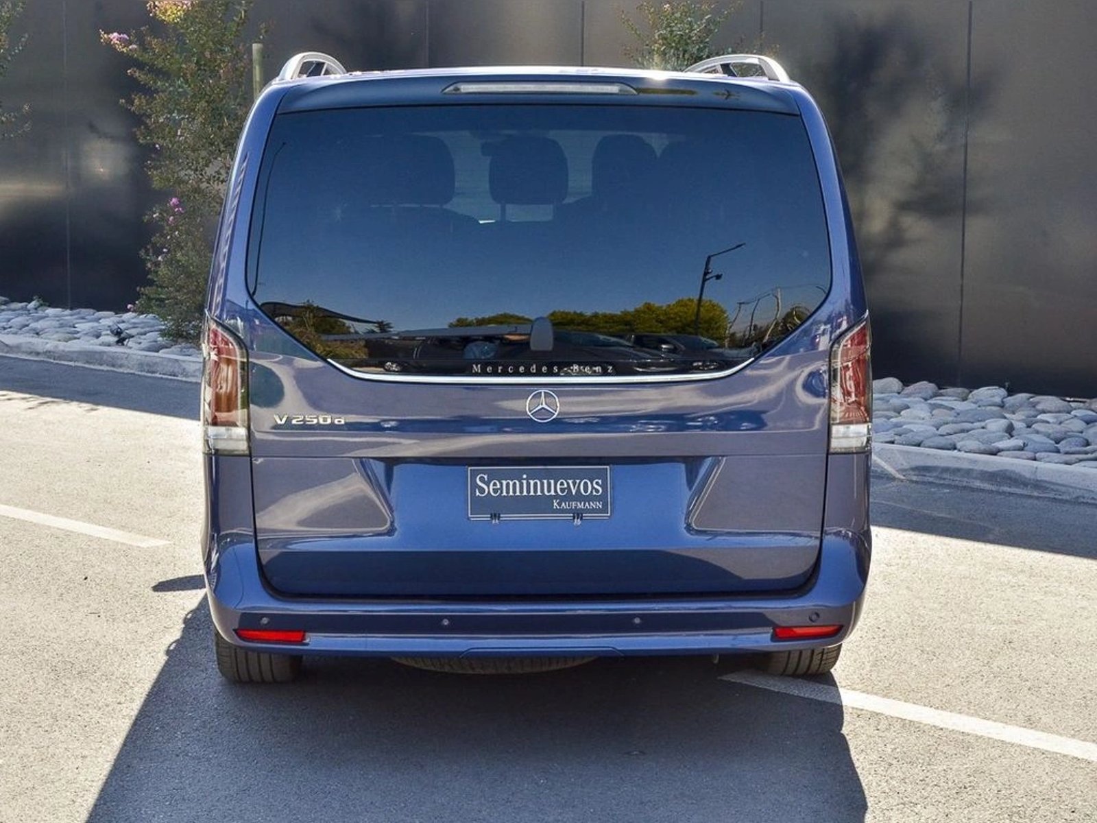 Mercedes-Benz V 250 2025 - Imagen 8 de 18