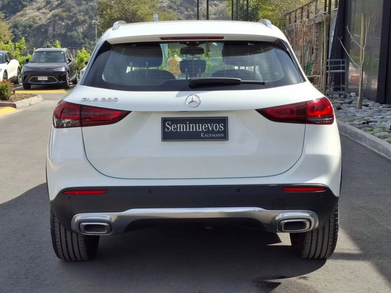 Mercedes-Benz Gla 200 2023 - Imagen 7 de 20