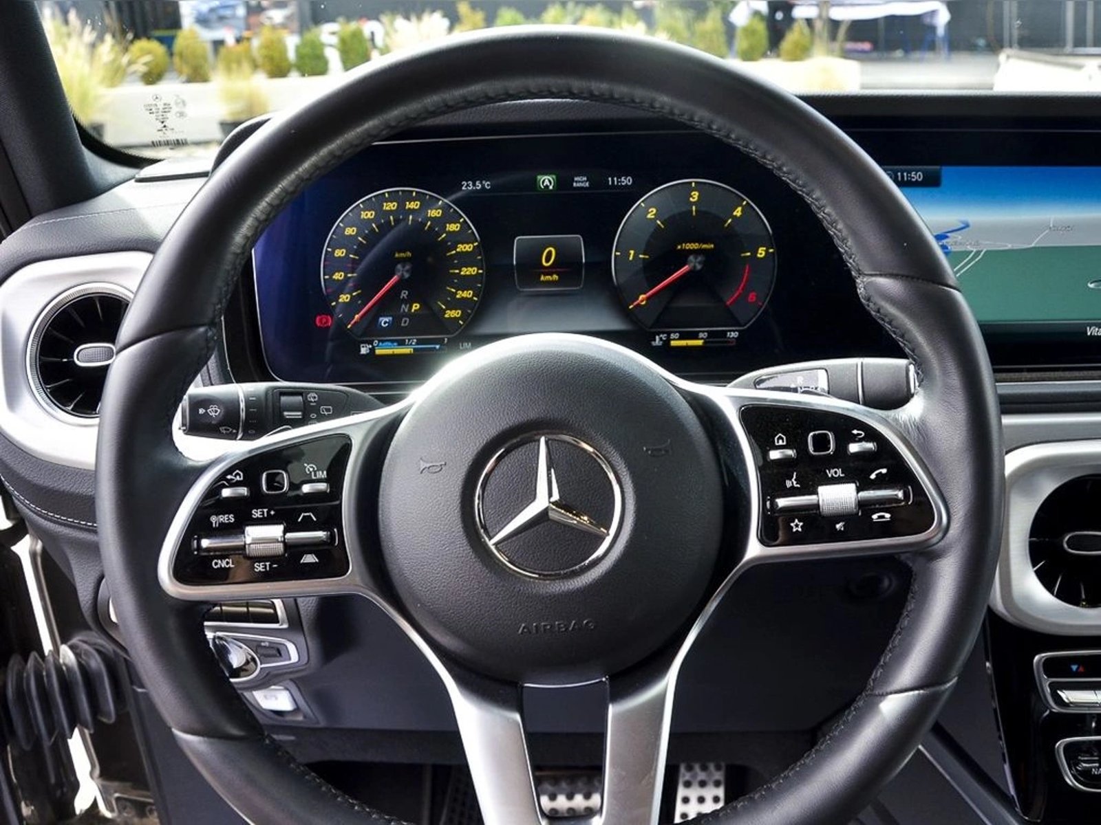 Mercedes-Benz G 400 2023 - Imagen 18 de 20