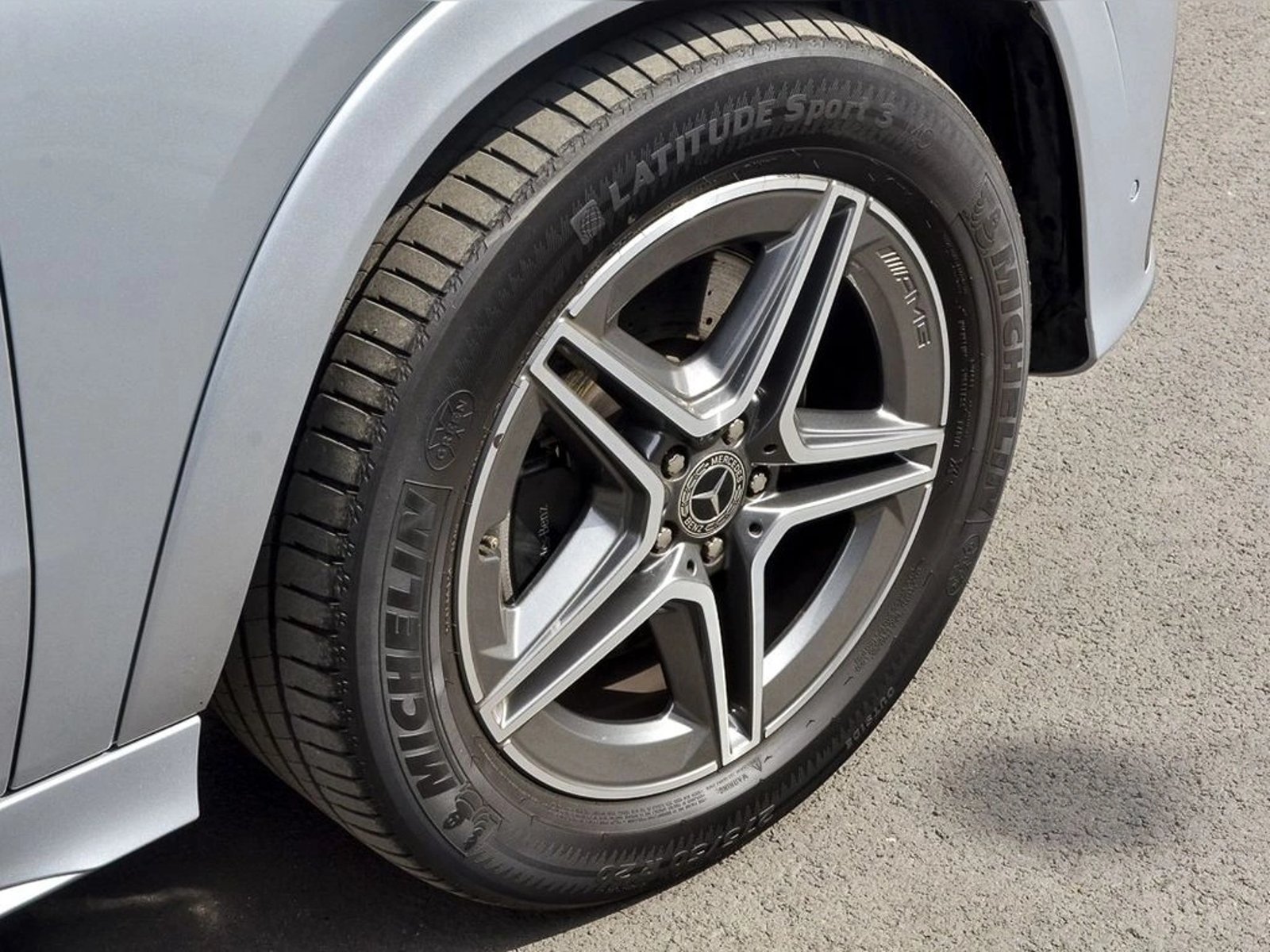 Mercedes-Benz Gle 300 2024 - Imagen 5 de 20