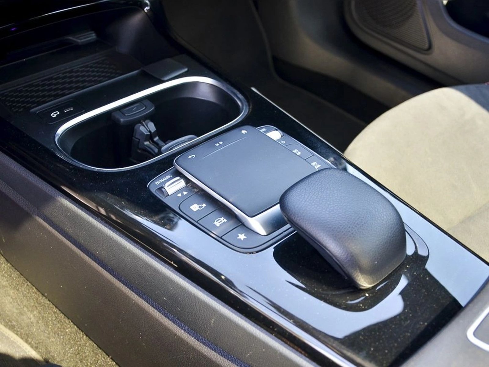 Mercedes-Benz A 250 2023 - Imagen 11 de 18