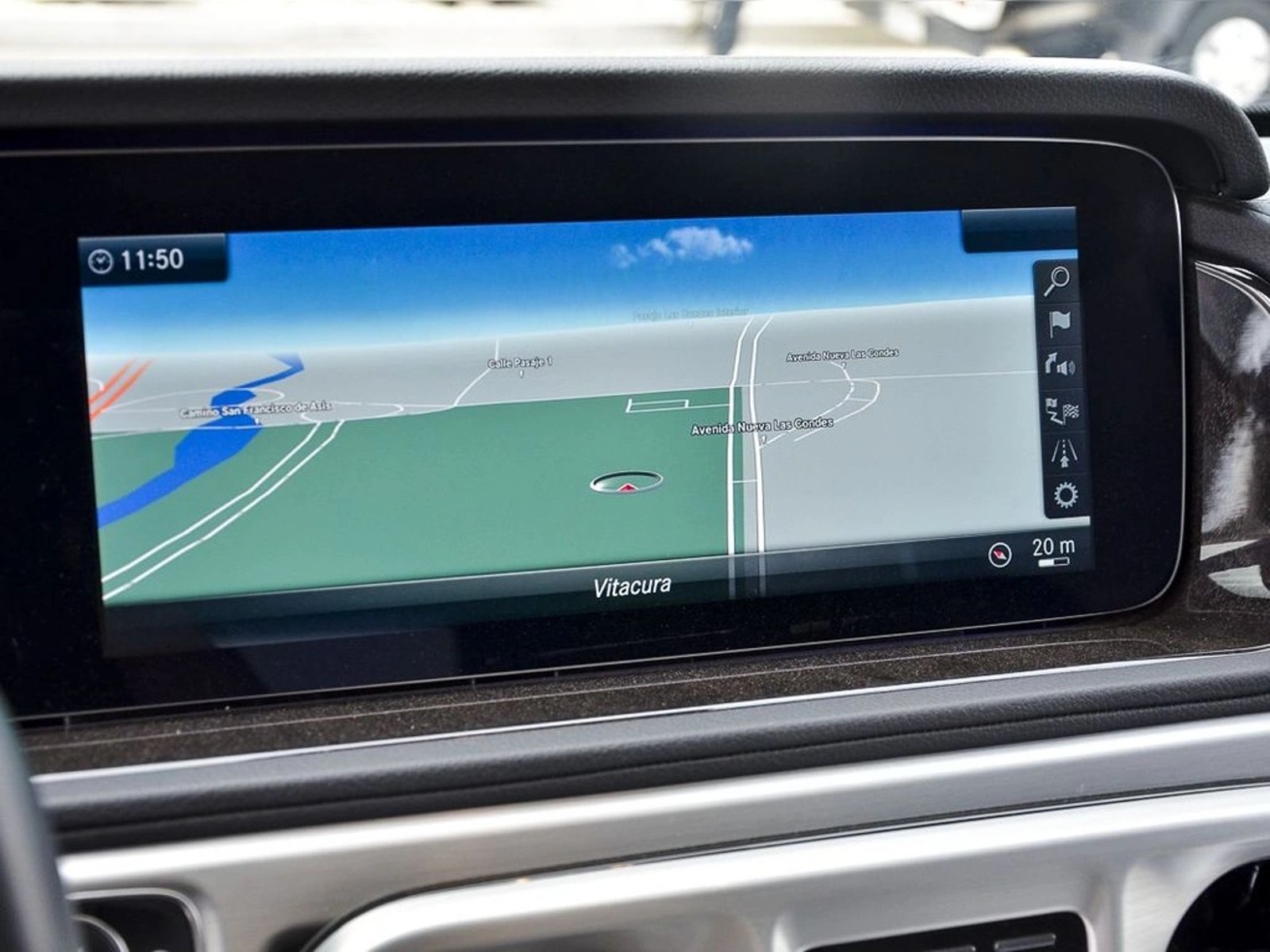 Mercedes-Benz G 400 2023 - Imagen 16 de 20