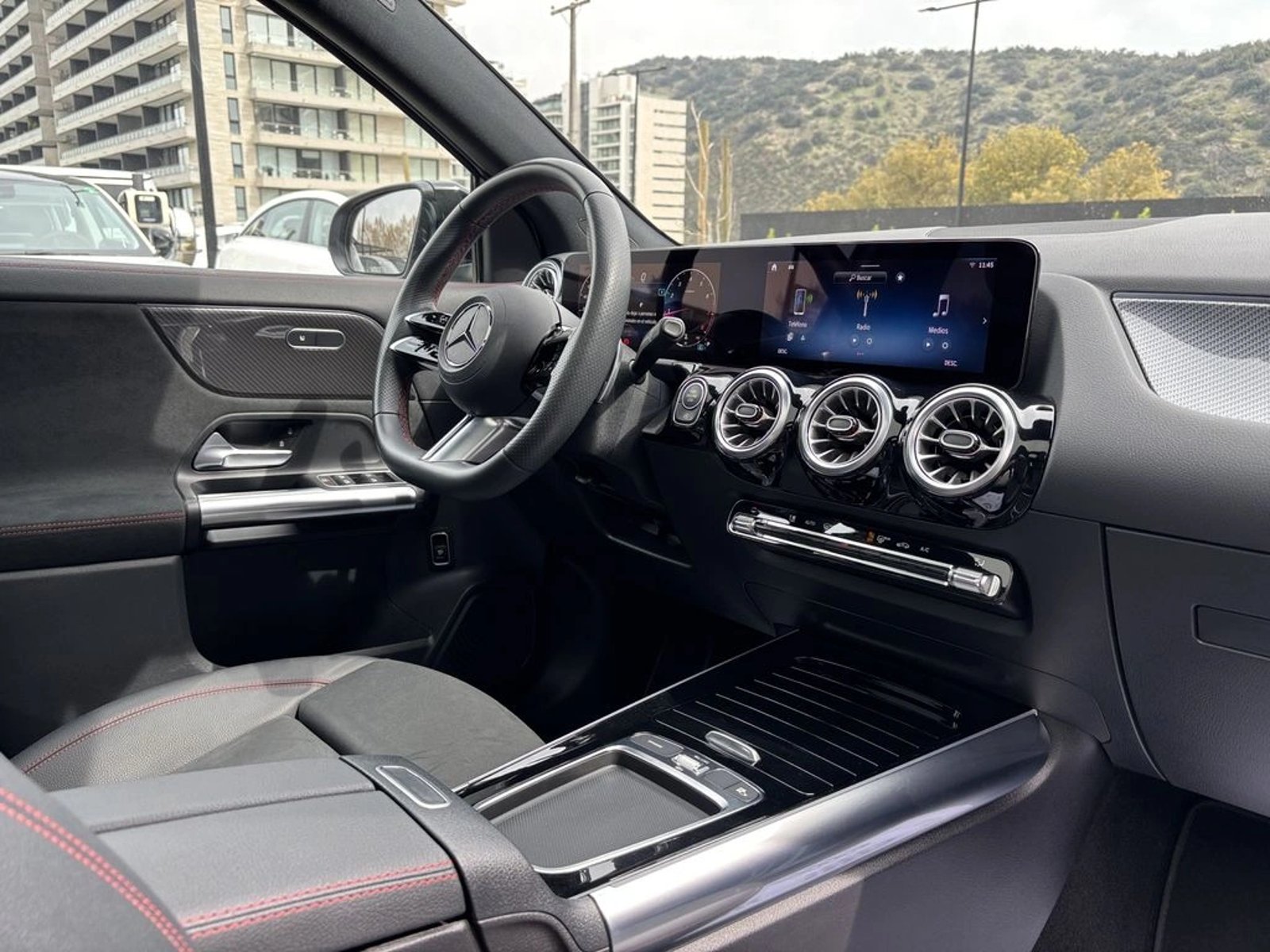 Mercedes-Benz Gla 200 2025 - Imagen 4 de 20