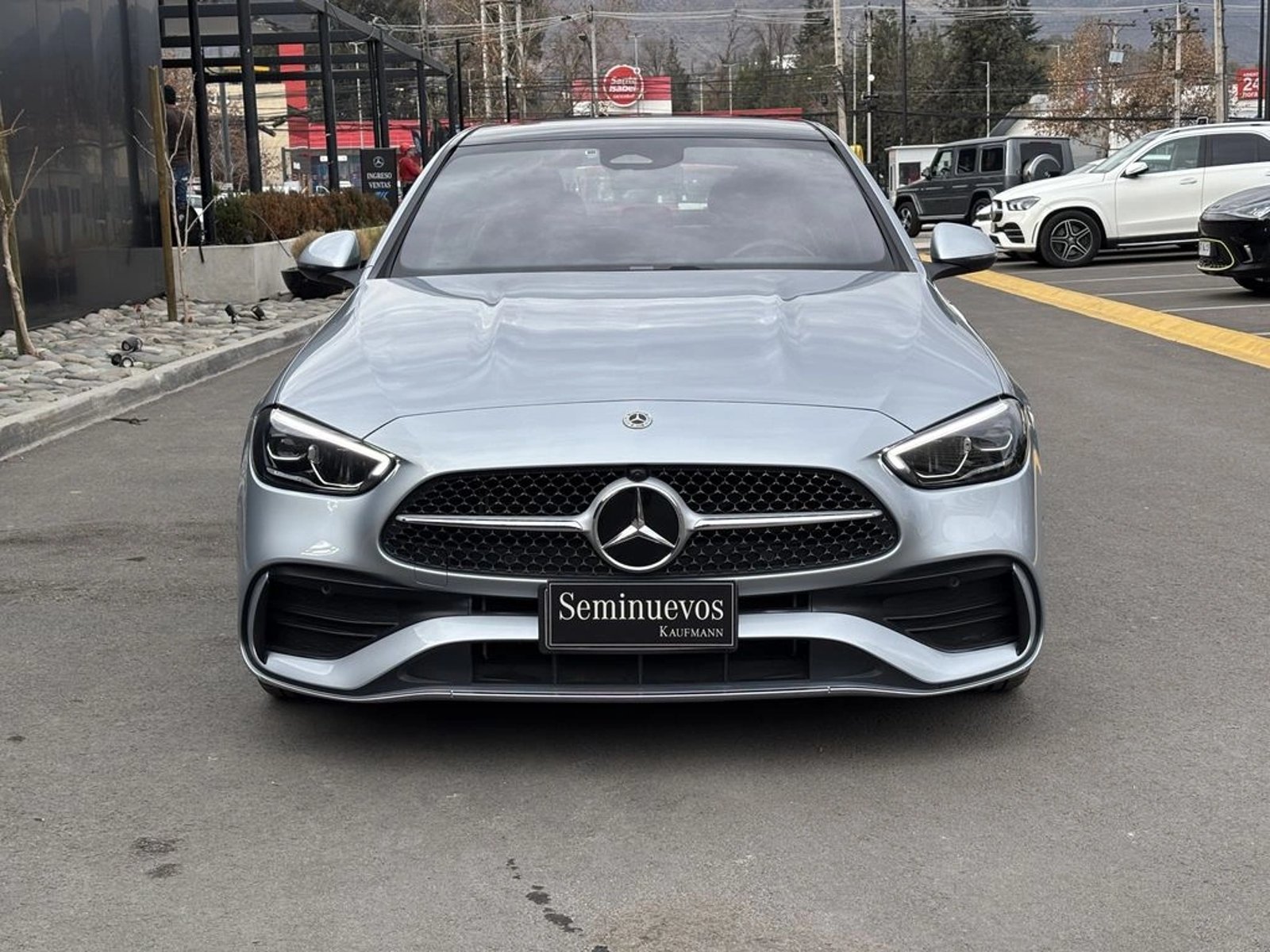 Mercedes-Benz C 200 2024 - Foto 2 de 18